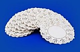 Салфетки кругл. d=30 см ажурные (8упх250шт) Горница/Авиора